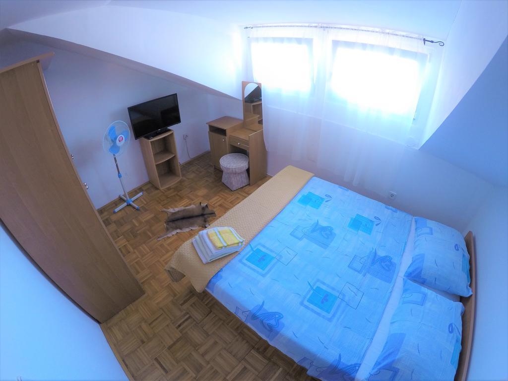 Orange City Apartment'S Repic Biograd Na Moru Exterior foto