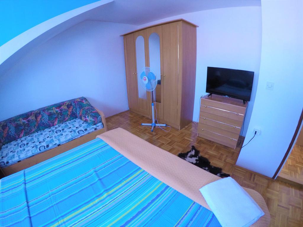 Orange City Apartment'S Repic Biograd Na Moru Exterior foto