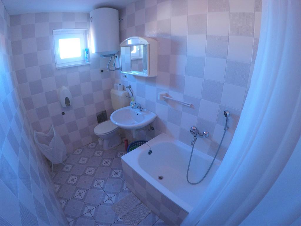 Orange City Apartment'S Repic Biograd Na Moru Exterior foto
