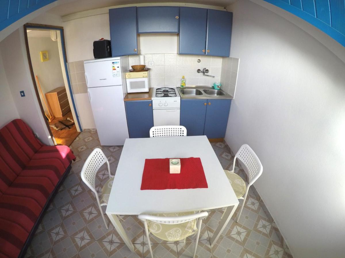 Orange City Apartment'S Repic Biograd Na Moru Exterior foto